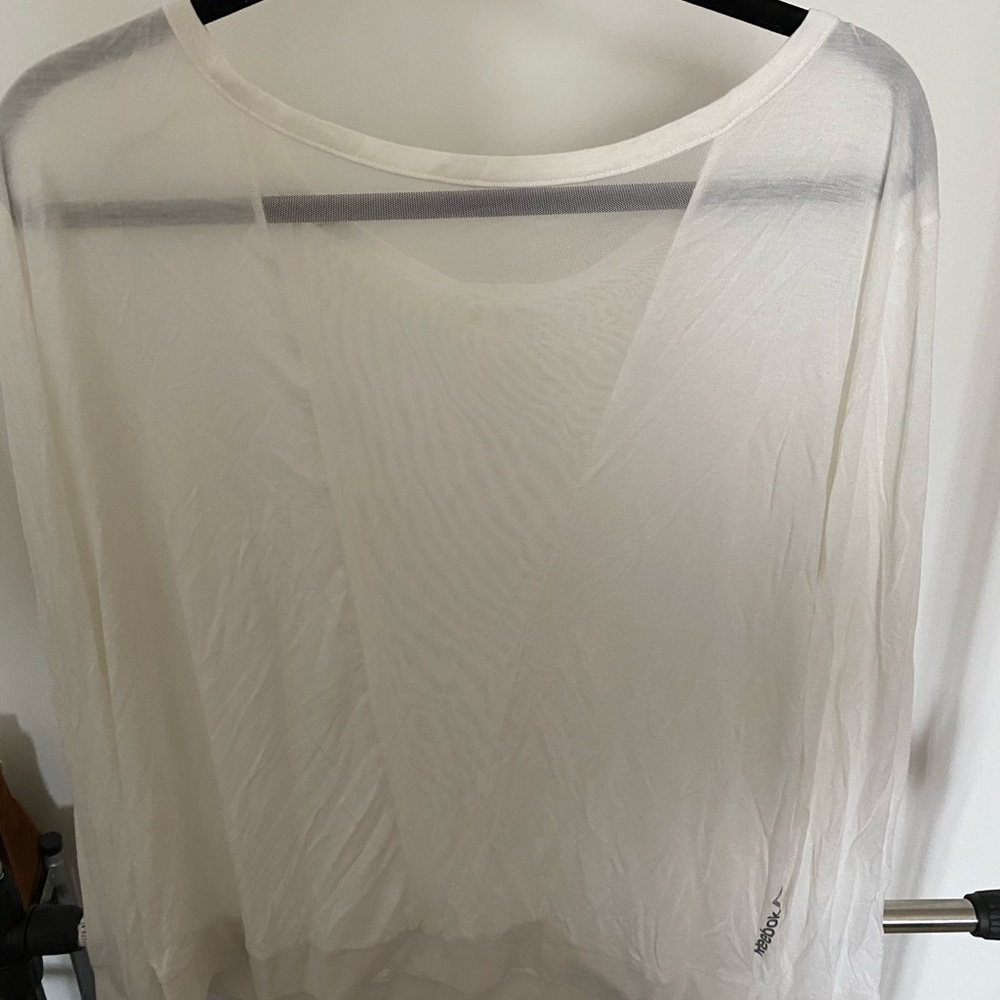 Reebok workout top